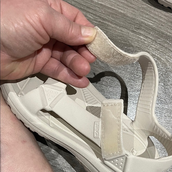 Teva Women's Cream Strap Sandals - Picture 3 of 6